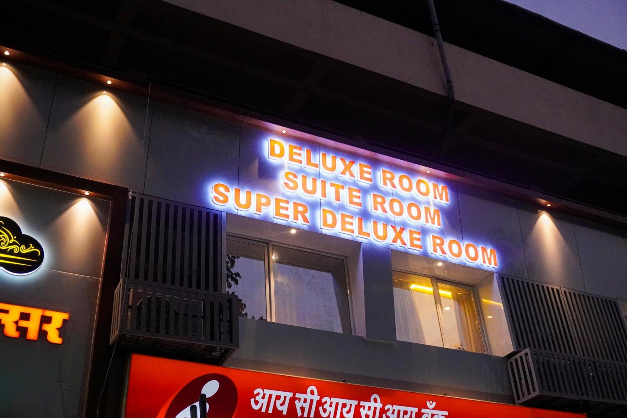Hotel Spencer-Navi Mumbai Exterior photo